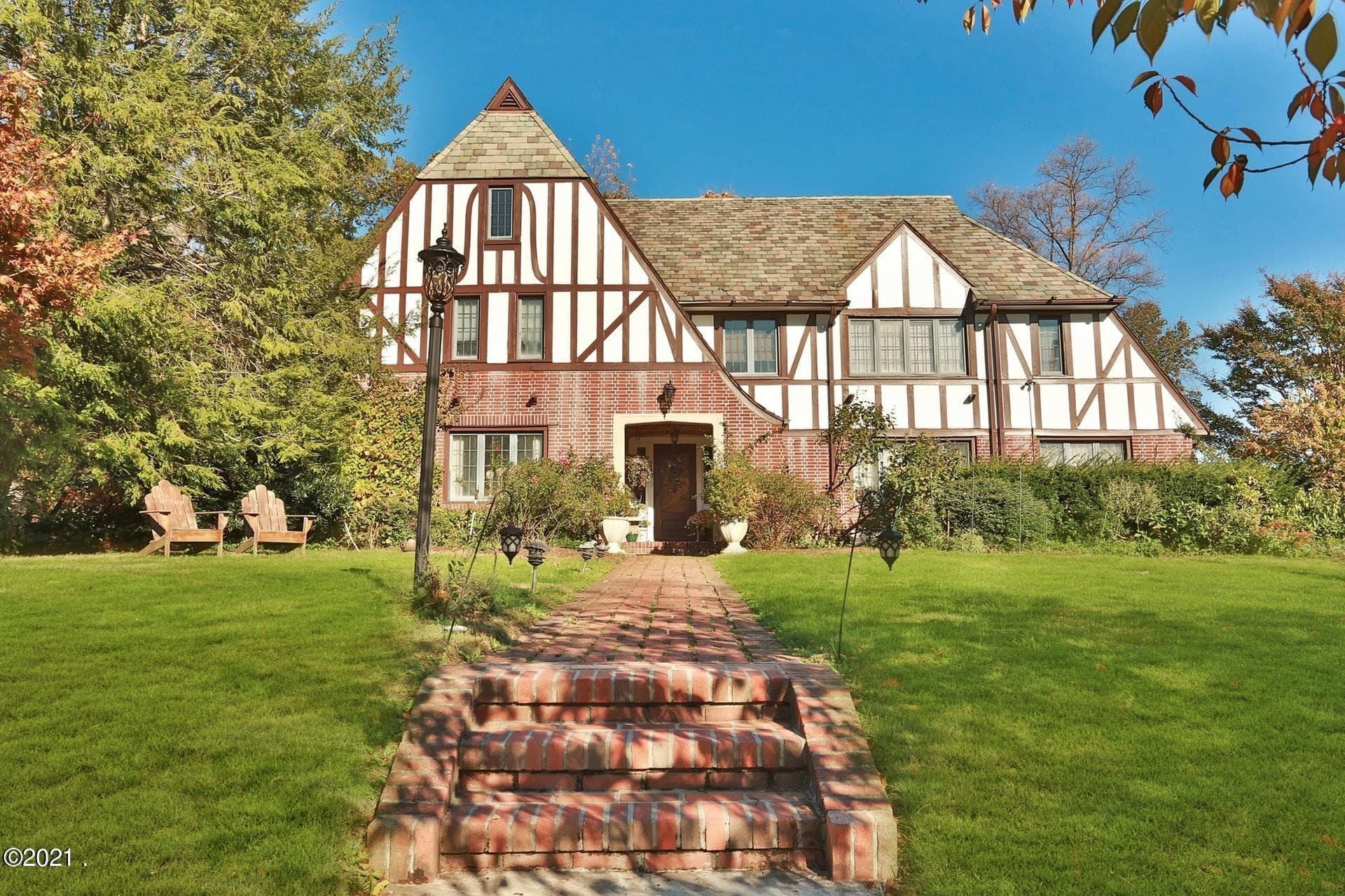 1130 N Carolina DR — Photo 3