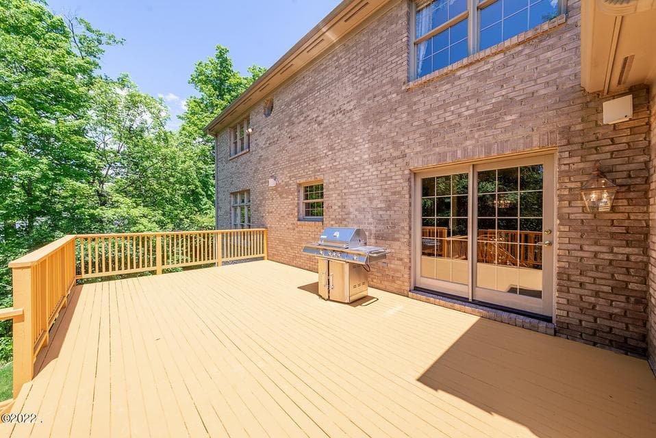1010 North DR SW — Photo 4